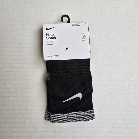 Nike Spark Running Ankle Socks Size W9.5-11/M8-9.5 Black Cushioned Dri-Fit - Picture 1 of 3